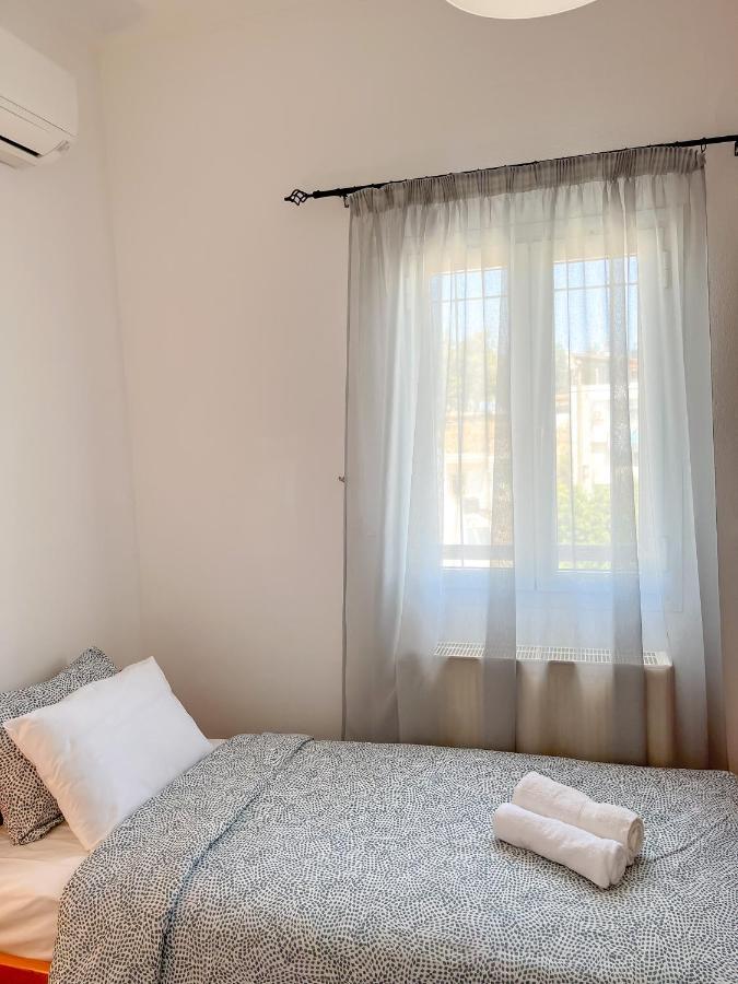 Apartment Relax By The Agios Nikolaos (Crete)